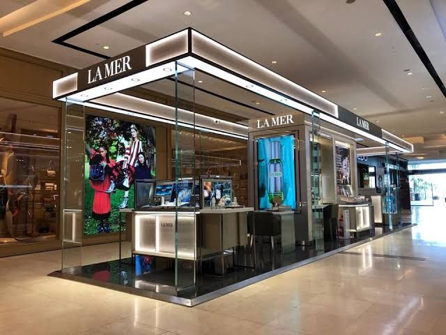 Kiosk customer flow example